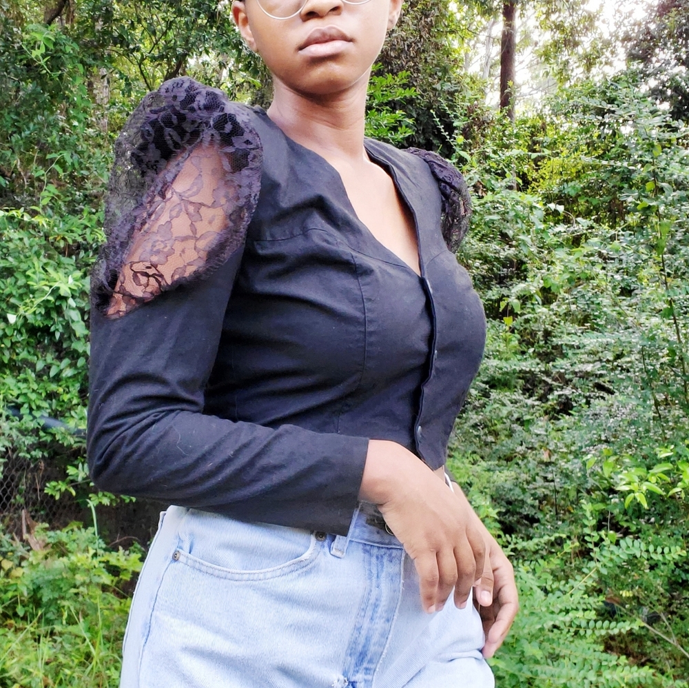 90s vintage black lace balloon sleeve crop top